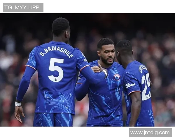 琼阿梅尼称尤文防守稳健展望与巴萨之战必须全力争取胜利